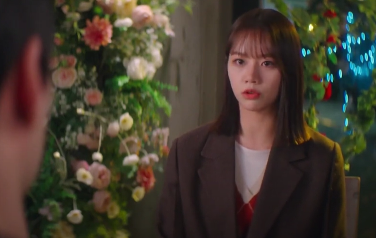 간 떨어지는 동거 성지 카페포엠